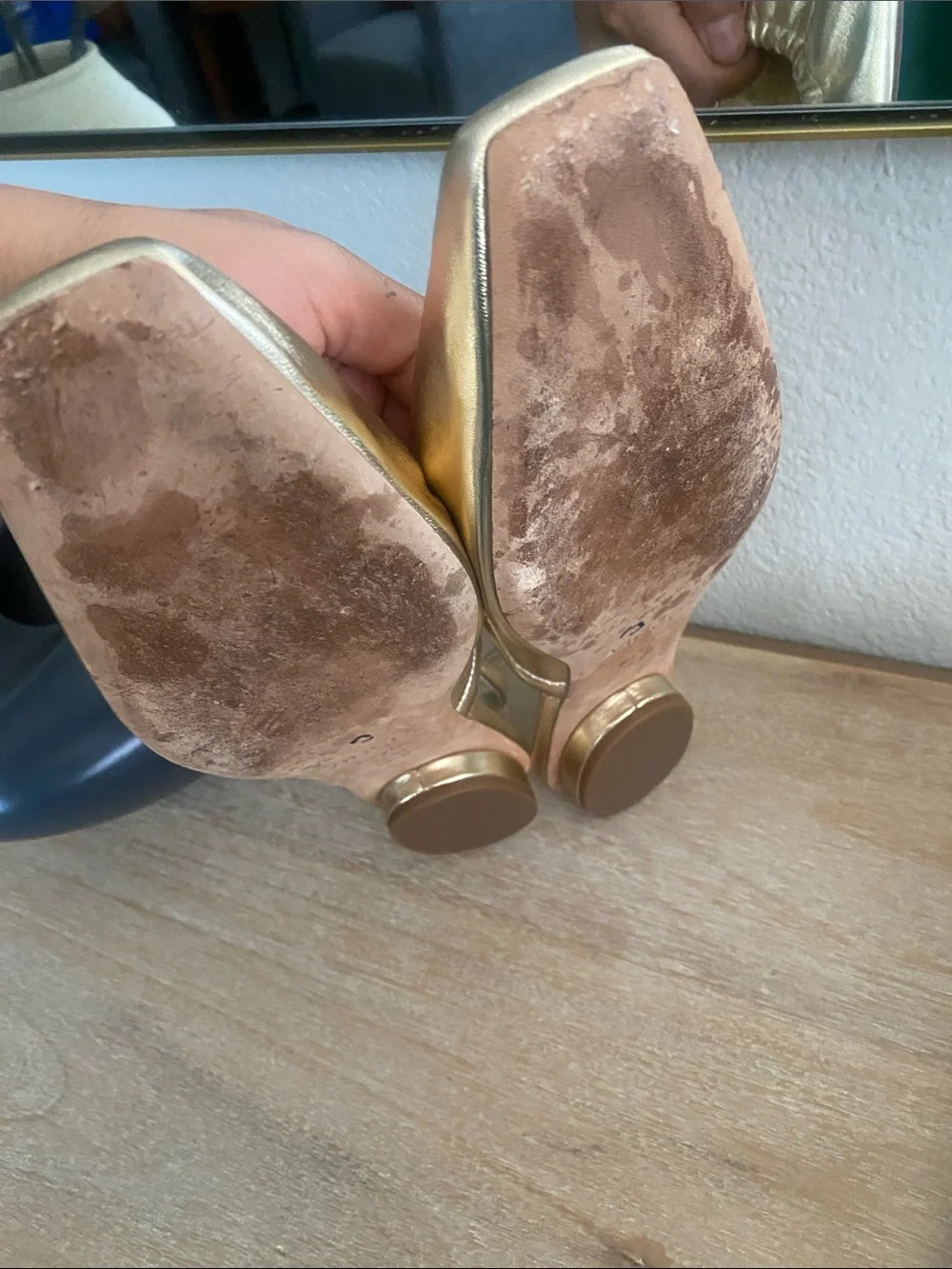 Vince Venice Leather Slingback Flats Gold Metalic Size 9